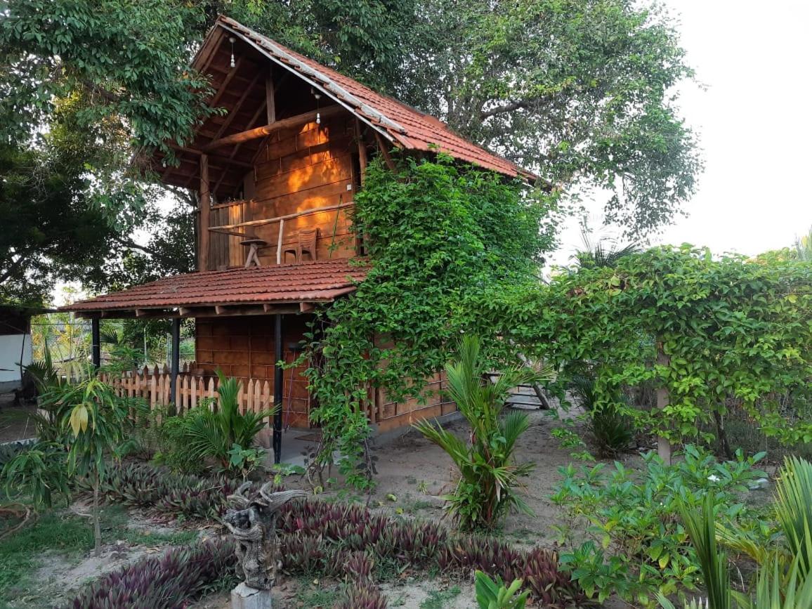 Hotel Beach Lagoon Parans Arugam Bay Exterior foto