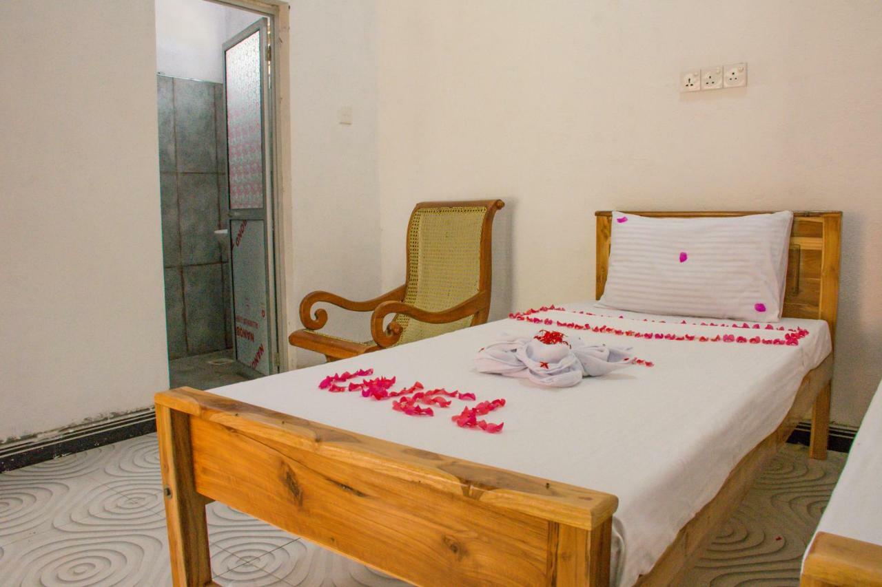 Hotel Beach Lagoon Parans Arugam Bay Exterior foto